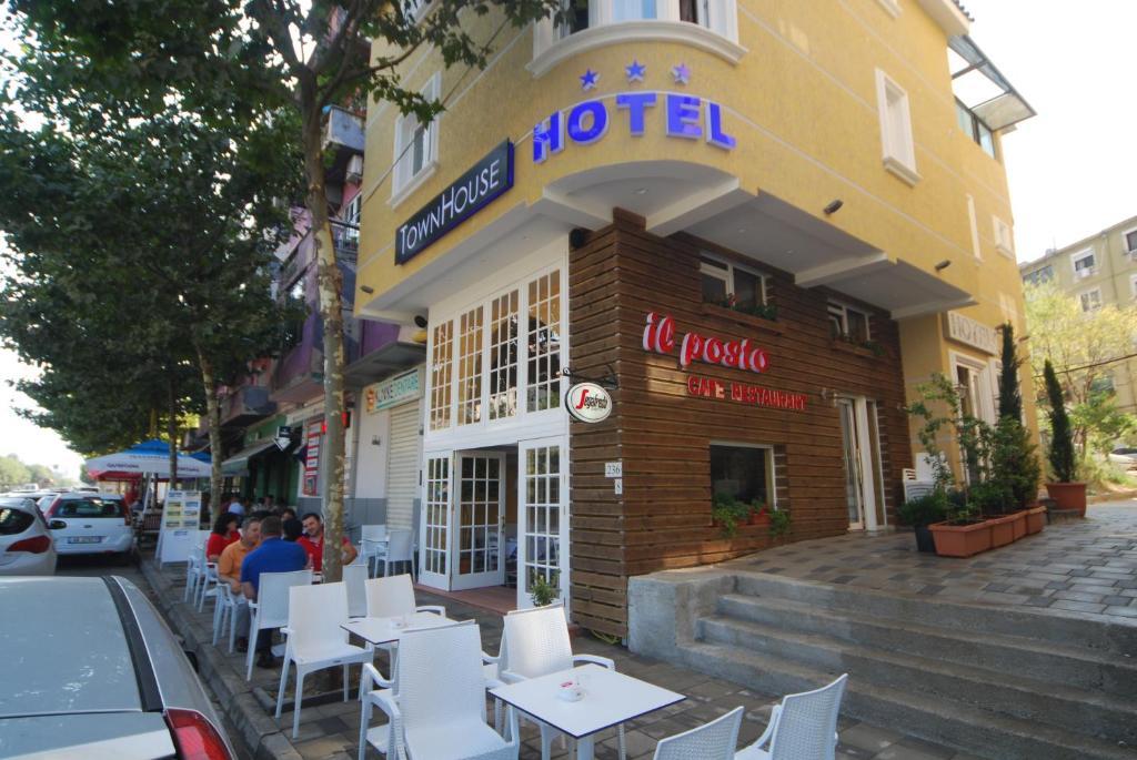 Hotel Town House تيرانا المظهر الخارجي الصورة