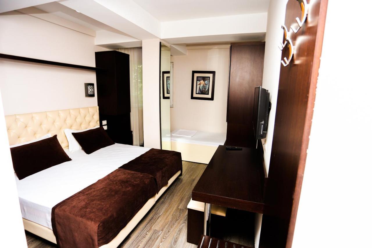 Hotel Town House تيرانا المظهر الخارجي الصورة
